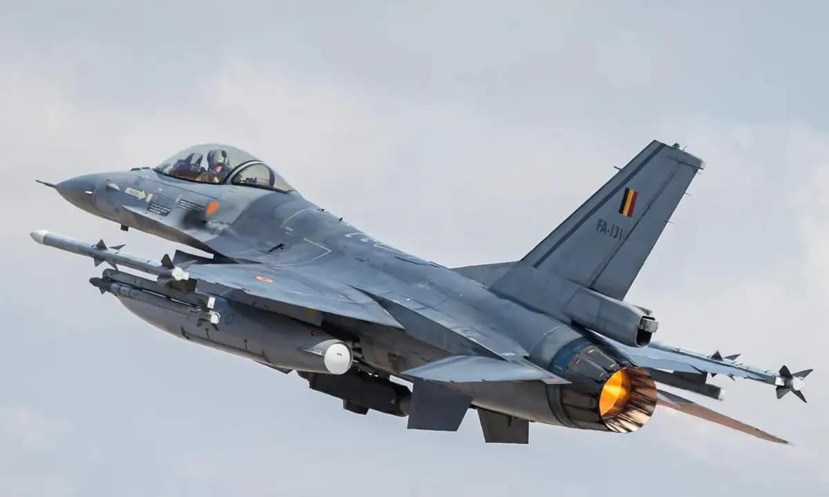 Rumıniya Hərbi Hava Qüvvələri Qara Dənizdə İki Rusiya Dronunu Vurdu