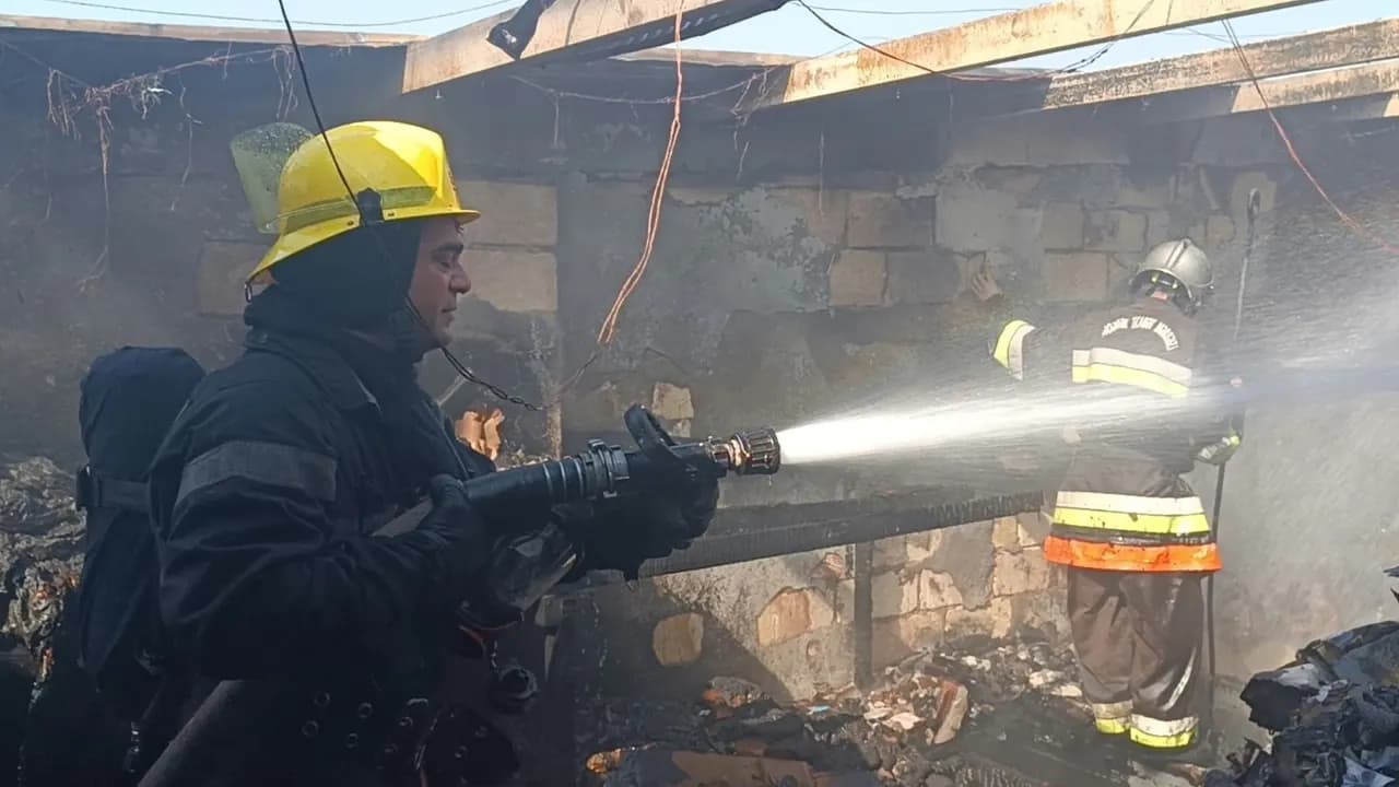 Lökbatanda Anbarda Yanğın Baş Verib
