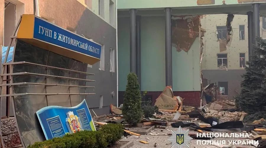 Rusiya Ordusu Jitomirə Reaktiv Dronlarla Hücum Edib: 2 Polis Həlak Olub, 10-dan Çox Yaralı Var