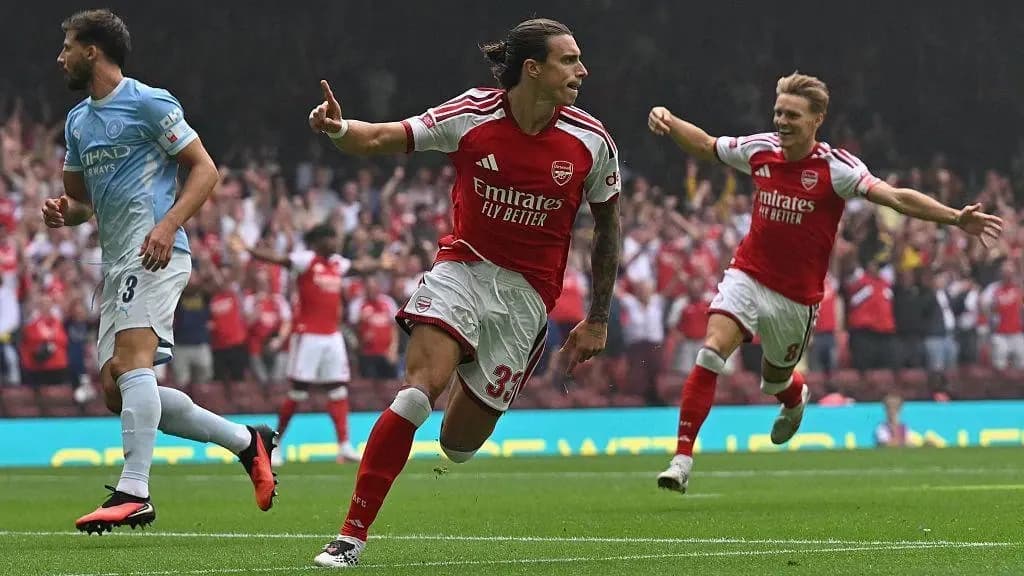Arsenal İngiltərə Community Shield kubokunu qazandı
